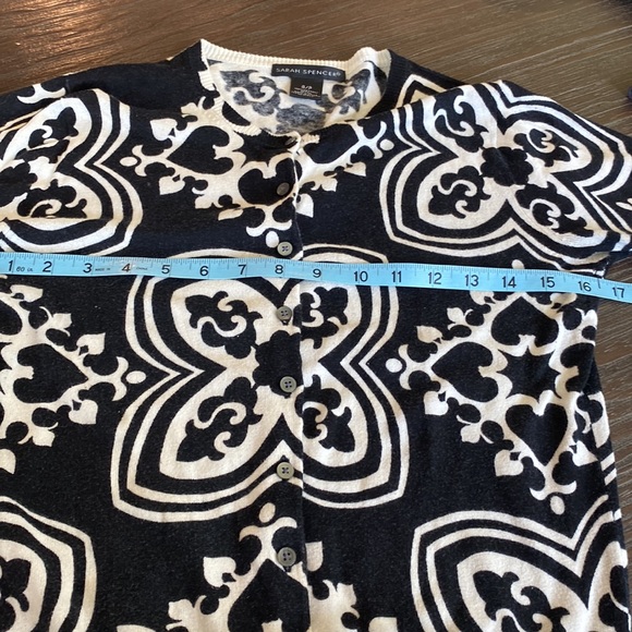 Sarah Spencer, ladies cotton button up cardigan in black and white. - Picture 7 of 8